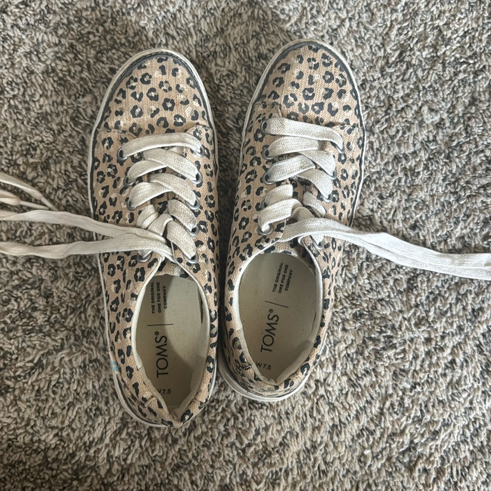 Tom’s Shoes